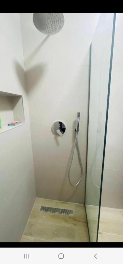 Sibora'S Apartment Голем Екстериор снимка